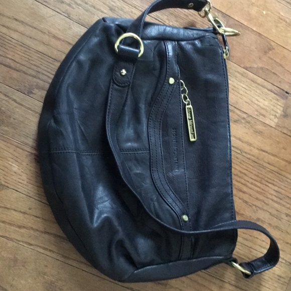 Black leather Stone Mountain bag - Picture 3 of 7